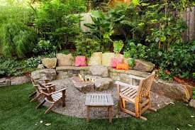 Great Rustic Patio Pebble Landscaping Gravel Patio Small Backyard Landscaping