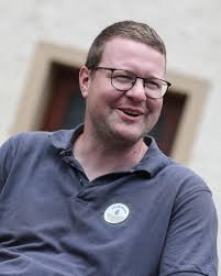 Ein Jungbauer räumt mit gängigen Klischees über die Landwirtschaft auf