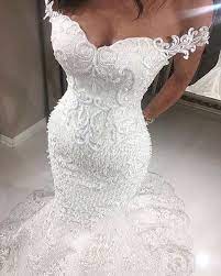 2019 Off Shoulder Lace Appliques Slim Fitted Mermaid Wedding Dresses Dubai Custom Bridal Gowns Lace Up Back Vestidos De Mariee Fishtail Wedding Gowns Cheap Beau Lace Bridal Gown Bridal Dresses Wedding Dresses