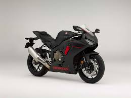 Pour 2010, la honda cbr 1000 rr bénéficie d'un léger lifting, contrairement à sa petite soeur qui evolutions 2010 pour la cbr 1000 rr : Here Is The Base Model 2017 Honda Cbr1000rr