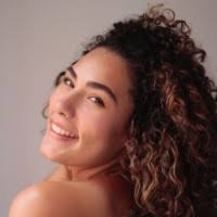 90+ "Valeria Leon" profiles