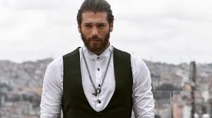 Can yaman aslen yugoslav kökenli ve ailesinin tek çocuğu. Can Yaman Kimdir Guzel Sozler 2021