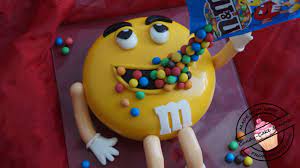 Hatte noch ananasstücke über, die hab ich auf den boden in die füllung gemacht. M M Gravity Defying Cake I Gravity Cake I Illusion Torte I Tutorial I Motivtorte I Schwebetorte Youtube