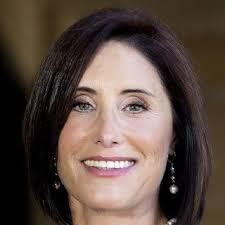 Donna J Marshall, Lawyer in Naples, Florida