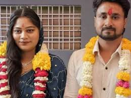 raja raghuvanshi murder case new claim on sonam raj as they both taken drugs  राजा रघुवंशी के भाई का दावा-    भाT की पुतरिया अग्रवाल बेटी चंद्रकांता सिहा और रानी बिटिया & प्रियंका ढीली की पो न द और इंदिरा मरी     और राज ड्रग्स लेते थे; पुलिस से कर दी  थर्ड डिग्री