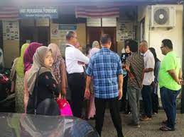 Saat itu, danny stewart sedang berada di stasiun kereta bawah tanah di 14th street dan 8th avenue di new york city. Bayi Ditemui Mati Dalam Kereta