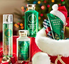 Bath Body Works Holiday 2018 Arrives And Twisted Peppermint Fine Fragrance Mist Is Back Musings Of A Muse