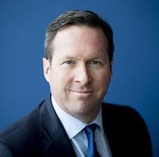 Luisa Warren's Instagram, Twitter & Facebook