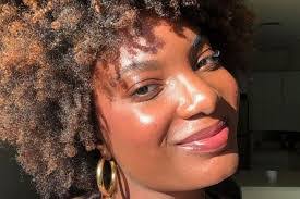 Bianca Lambert's Instagram, Twitter & Facebook