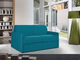 Questo modello è sempre a tre posti, perché, a differenza di altri, sfrutta il senso orizzontale della seduta. Divano Letto A Ribalta 2 Posti Tessuto Turchese Calife
