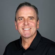 Derrick Marquis's Instagram, Twitter & Facebook