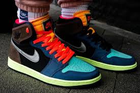 Stefanos tsitsipas and maria sakkari have been officially chosen by the international tennis federation (itf) to compete for greece in the tokyo olympic games, starting in july. Air Jordan 1 High Og Bio Hack 555088 201 Release Date Nice Kicks