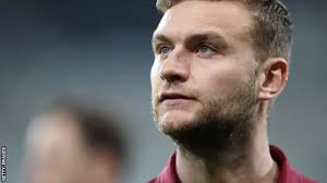 Ben Gibson: Burnley reject loan offers from Championship clubs for defender 