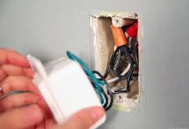 The first thing you're going to want to do is connect your wemo switch to your wifi network and make sure it is showing up in the wemo app. Belkin Wemo Light Switch Review Home Automation For The Diy Junkie Cnet