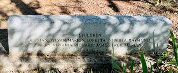 Esther Fay McNeil Lee (1914-2017)