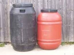 If you plan to store food in plastic buckets, it's very important that the buckets be made out of the right material and be designed for food storage. Food Grade Plastic Barrels 20 Kalamazoo Kalamazoo Food Grade Gardening Shovel