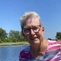 Laurie Herbert's Instagram, Twitter & Facebook