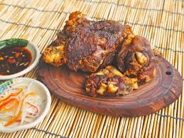Crispy Pata Recipe Fried Pig Feet Recipe Crispy Pata Pata Recipe Pig Feet Recipe