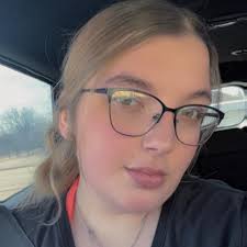 Come get some movie theater popcorn!!! Perfect for family movie night  🍿🎥🎞🎬