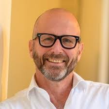 Elissa Swift's Instagram, Twitter & Facebook