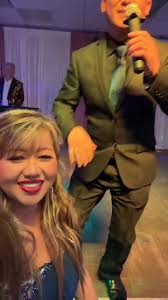 Koj Ib Leeg, enjoy every moment with my beautiful wife