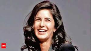 Katrina refuses to communicate with flight attendants