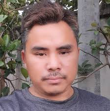 More 6 week old birds. I keep telling myself to stop hatching until I see  these beautiful birds...