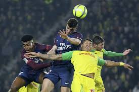 The focus is on various exercises for the arms. Referee Rage Official Lashes Out At Player In French Game Taiwan News 2018 01 15 06 49 30