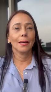 @claudiacarrasq's video Tweet