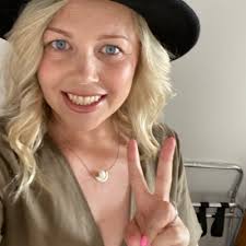 Amy Kaukau (nee Mikkelson) (@mrskaukau)