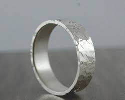Hammered Ring 14k White Gold Mens Wedding Band Eco Etsy Mens Wedding Bands White Gold Hammered Wedding Rings Silver Wedding Bands