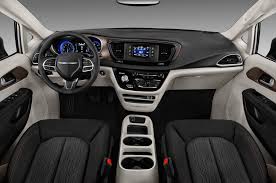 2019 Chrysler Town Country Touring First Drive Car Review 2019