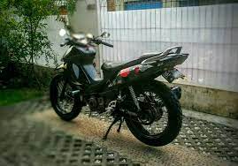 Sepertinya ini kali pertama saya posting tentang modifikasi motor kawasaki ya. Zx 130 Baby Ninja