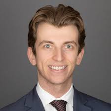 Josh Kravitz's Instagram, Twitter & Facebook