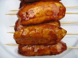 Maruya Are A Type Of Fritters From The Philippines Usually Made From Bananas It Is Prepared By Coating Thinly Sliced Filipino Desserts Deep Fried Bananas Food