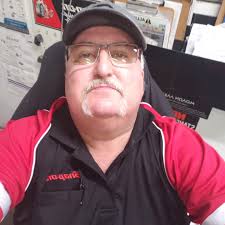 Hello everyone, this is Blake Mills, aka Jr. Snappy. It is with a heavy  heart that I tell everyone, that dad passed away