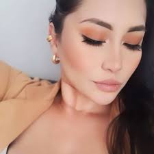 Cindy Barrera (@cindybarrera27)