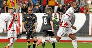 Bienvenidos a laliga santander, bienvenidos al ramón sánchez pizjuán, donde sevilla y rayo vallecano cierran el domingo en la jornada 1 del campeonato doméstico. Rayo Vallecano 2 2 Sevilla F C Ocasion Tirada A La Basura Estadio Deportivo