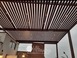 Techos de policarbonato madrid, fabricación de techos con policarbonato para pérgolas, porches, terrazas y cerramientos. Trabajo Entregado Techo Sol Y Sombra Corredizo En Aluminio Color Madera Con Luces Led Solicite Su Cotizacion Y Le Enviamos Un Diseno Sin Compromiso Solysombra Fijos Corredizos Consultas Https Wa Me 51935812119 J L