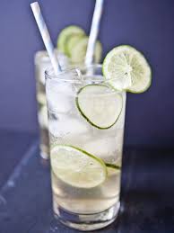 Cucumber Ginger Fizz Recipes Noshon It Recipe Ginger Ale Cocktail Ginger Ale Vodka Ginger Ale