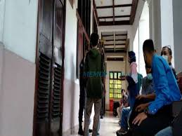 From jobindo.com lowongan kerja bank, bumn, cpns dan seluruh perusahaan yang ada di indonesia juli 2021. Beredar Broadcast Rekrutmen Pekerjaan Warga Ber Ktp Surabaya Pemkot Pastikan Hoax Memorandum Co Id