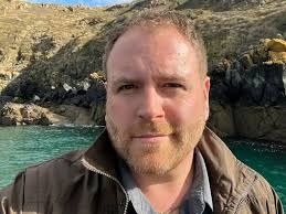 Missing Gabe? He's back