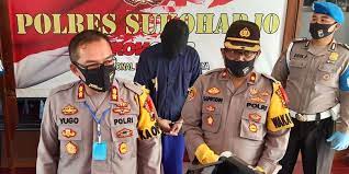Maybe you would like to learn more about one of these? Mengintip Besaran Gaji Polisi Lengkap Dari Tamtama Hingga Jenderal Halaman All Kompas Com