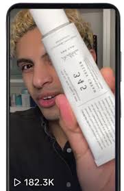 Saudi makeup artist, influencer wants to inspire