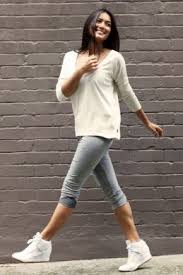 Sketsa kupu kupu yang indah sekali kupu easy butterfly sumber : Kasut Putih 41 Gambar Apa Yang Perlu Dipakai Dengan Kasut Hitam Dan Putih Dengan Bulu Dan Tapak Kaki Putih Kasut Dari Isabelle Marant