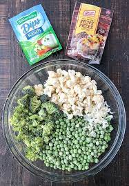 This Broccoli Salad Is The Best Healthy Lunch Recipe Super Easy To Make With Lots Of V Broccoli Salad Recipe Easy Broccoli Salad Recipe Healthy Snacks Recipes