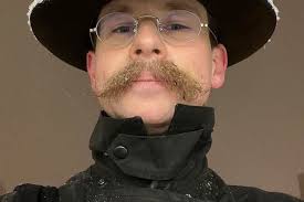 Professor Erin Saupe