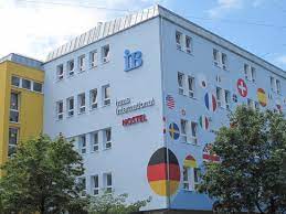 Guests can surf the web using complimentary wireless internet access. Hostel Haus International Munchen Munich Monaco Bild Von Haus International Munchen Tripadvisor