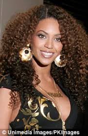 There is a rumor that beyonce has adjusted the hair made by kim kimble stylist for the performances. Beyonce Shares Snaps Of Her Shocking New Pixie Cut Daily Mail Online