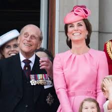 Kate middleton and the prince harry shared two new pictures (image: Prince William Is Grateful For Kindness Prince Philip Showed Kate Middleton See Their Best Photos Together Photo 1